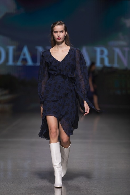 Rīgas modes nedēļā «Riga Fashion Week 2022» prezentējas «Diana Arno» no Igaunijas. Foto: Mark Litvyakov Rīgas modes nedēļā «Riga Fashion Week 2022» prezentējas «Diana Arno» no Igaunijas. Foto: Mark Litvyakov 326183