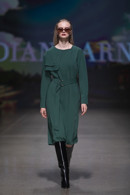 Rīgas modes nedēļā «Riga Fashion Week 2022» prezentējas «Diana Arno» no Igaunijas. Foto: Mark Litvyakov Rīgas modes nedēļā «Riga Fashion Week 2022» prezentējas «Diana Arno» no Igaunijas. Foto: Mark Litvyakov 326169