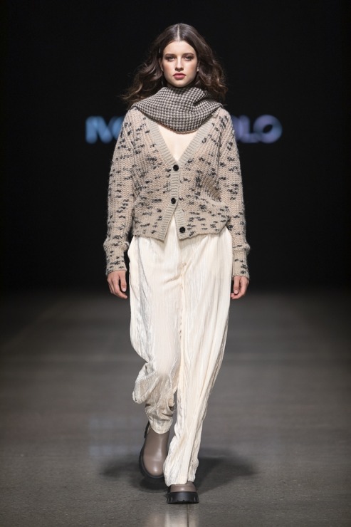 Rīgas modes nedēļā «Riga Fashion Week 2022» prezentējas «Ivo Nikkolo» no Igaunijas. Foto: Mark Litvyakov 326407