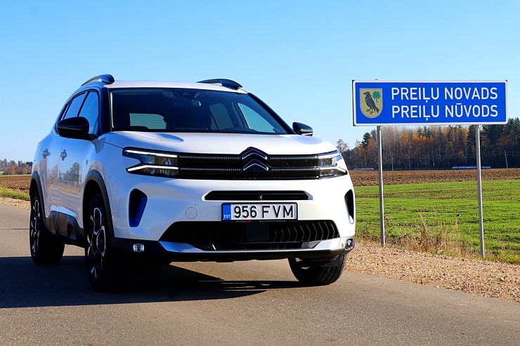 Travelnews.lv sadarbībā ar «Autohalle.com» apceļo Latgali ar jauno «Citroën C5 Aircross» 326623