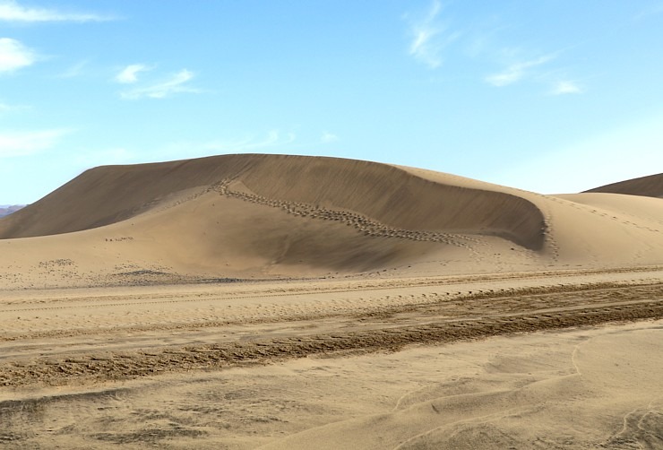 Grankanāriju Maspalomas kāpas ir populāras nūdistu un dabas aizstāvju vidū. Sadarbībā ar Tez Tour Latvia un airBaltic Grankanāriju Maspalomas kāpas ir populāras nūdistu un dabas aizstāvju vidū. Sadarbībā ar Tez Tour Latvia un airBaltic 327795