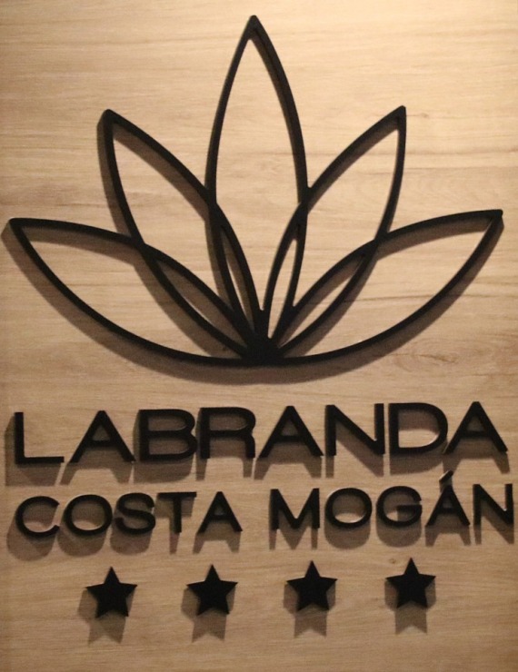 Iepazīstam Grankanāriju dienvidos 4 zvaigžņu viesnīcu «Hotel Labranda Costa Mogan» vakara noskaņās. Sadarbībā ar Tez Tour Latvia Iepazīstam Grankanāriju dienvidos 4 zvaigžņu viesnīcu «Hotel Labranda Costa Mogan» vakara noskaņās. Sadarbībā ar Tez Tour Latvia 328028