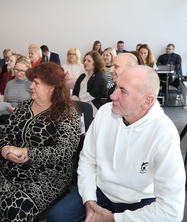 Aglonā pulcējas Latgales tūrisma konferences dalībnieki, lai atskatītos, vienotos un restartētos Aglonā pulcējas Latgales tūrisma konferences dalībnieki, lai atskatītos, vienotos un restartētos 328664