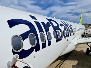 Ar lidsabiedrību «airBaltic» un tūroperatoru «Tez Tour Latvia» lidojam uz Grankanāriju un Tenerifi. Sadarbībā ar Tez Tour un airBaltic 18