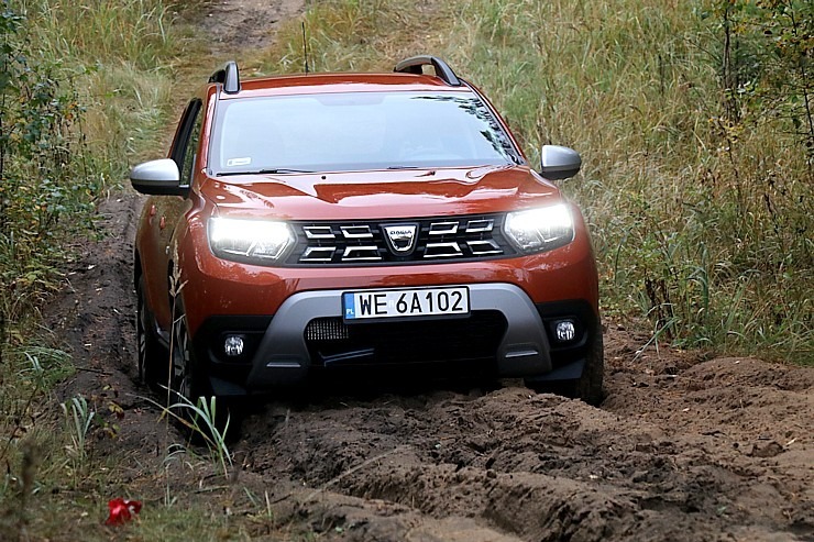 Travelnews.lv redakcija 2022.gadā ceļoja ar 17 dažādiem spēkratiem: «Dacia Duster Prestige» 330456