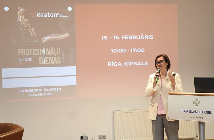 Latvijas Restorānu biedrība rīko ar ekspertiem un valdības pārstāvjiem diskusiju par 12% PVN restorāniem Pārdaugavas viesnīcā «Islande Hotel» 330962