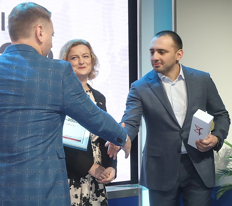 «Gada cilvēks tūrismā 2020-2022» laureāti tiek sveikti tūrisma izstādē «Balttour 2023». Foto: Rojs Maizītis 332311