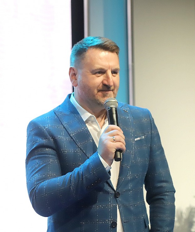 «Gada cilvēks tūrismā 2020-2022» laureāti tiek sveikti tūrisma izstādē «Balttour 2023». Foto: Rojs Maizītis «Gada cilvēks tūrismā 2020-2022» laureāti tiek sveikti tūrisma izstādē «Balttour 2023». Foto: Rojs Maizītis 332304