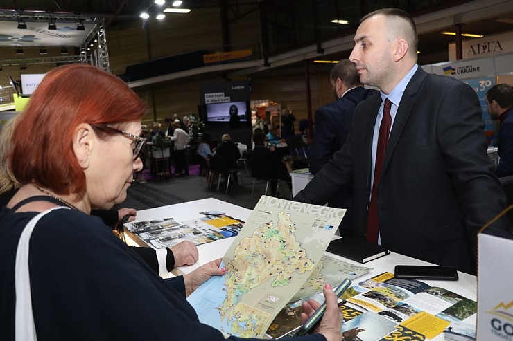 Tūrisma profesionāļi konsultāciju un pārdošanas procesā tūrisma izstādē «Balttour 2023» 332666