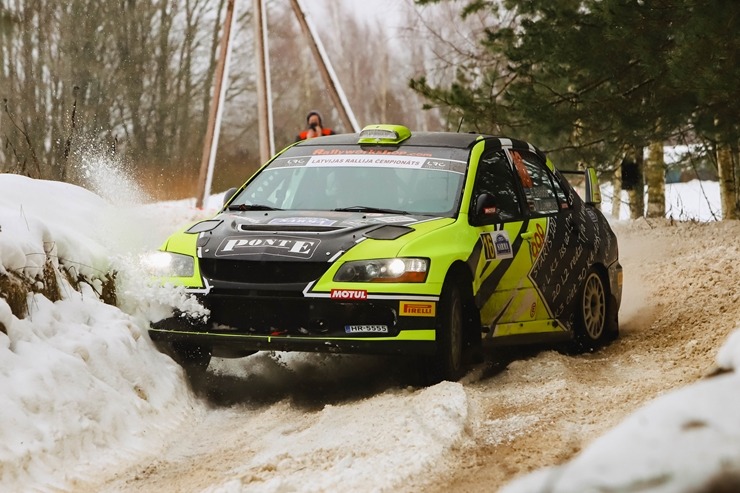 Rallija «Sarma 2023» kopvērtējuma uzvara arī šoreiz latviešiem izslīd caur pirkstiem. Foto: Gatis Smudzis Rallija «Sarma 2023» kopvērtējuma uzvara arī šoreiz latviešiem izslīd caur pirkstiem. Foto: Gatis Smudzis 332877