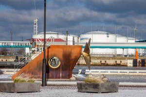 Skati uz Ventspils ostu un promenādi no vecajām Jūras darbnīcām. Foto: Oskars Jūra 6