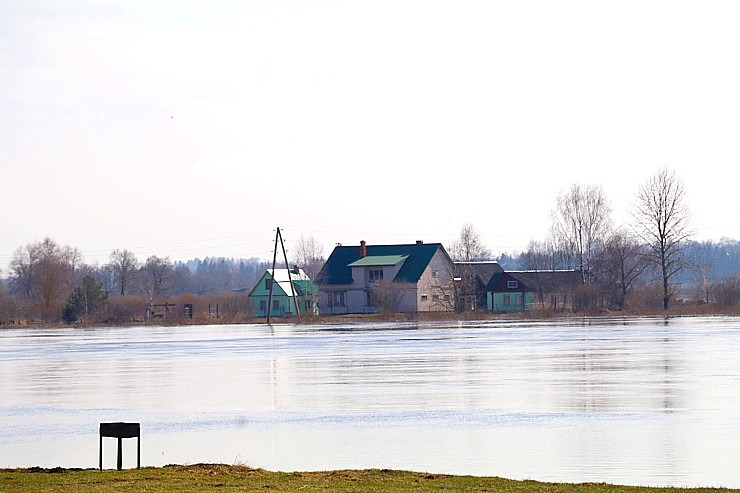 Daugava Latgalē ar palu ūdeņiem appludina Krāslavu, Daugavpili, Līvānus un... 334717