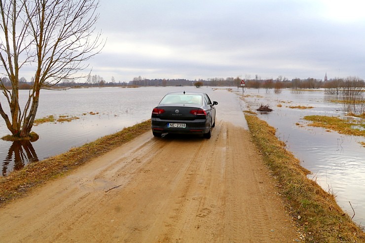 Daugava Latgalē ar palu ūdeņiem appludina Krāslavu, Daugavpili, Līvānus un... 334724