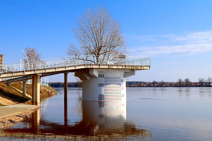 Daugava Latgalē ar palu ūdeņiem appludina Krāslavu, Daugavpili, Līvānus un... 334709