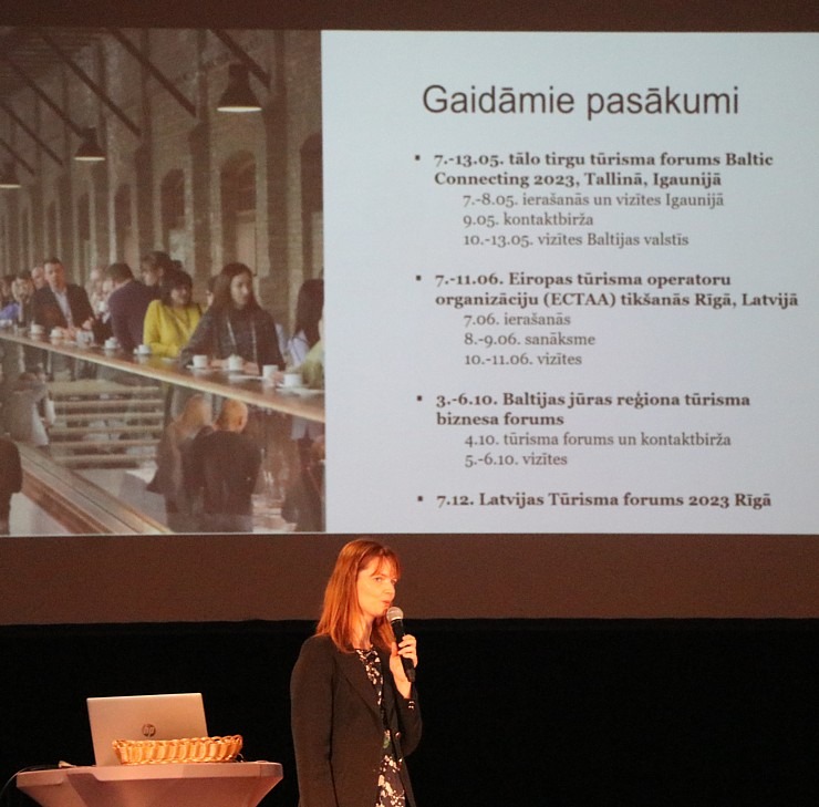 Kurzemes tūrisma konfrence «Bez rāmjiem» pulcē profesionāļus Talsos 335605