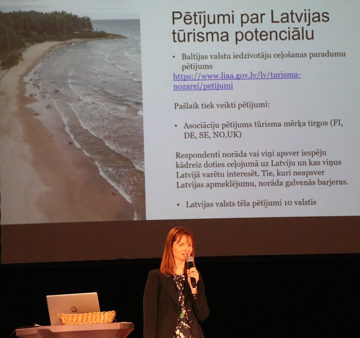 Kurzemes tūrisma konfrence «Bez rāmjiem» pulcē profesionāļus Talsos 335606