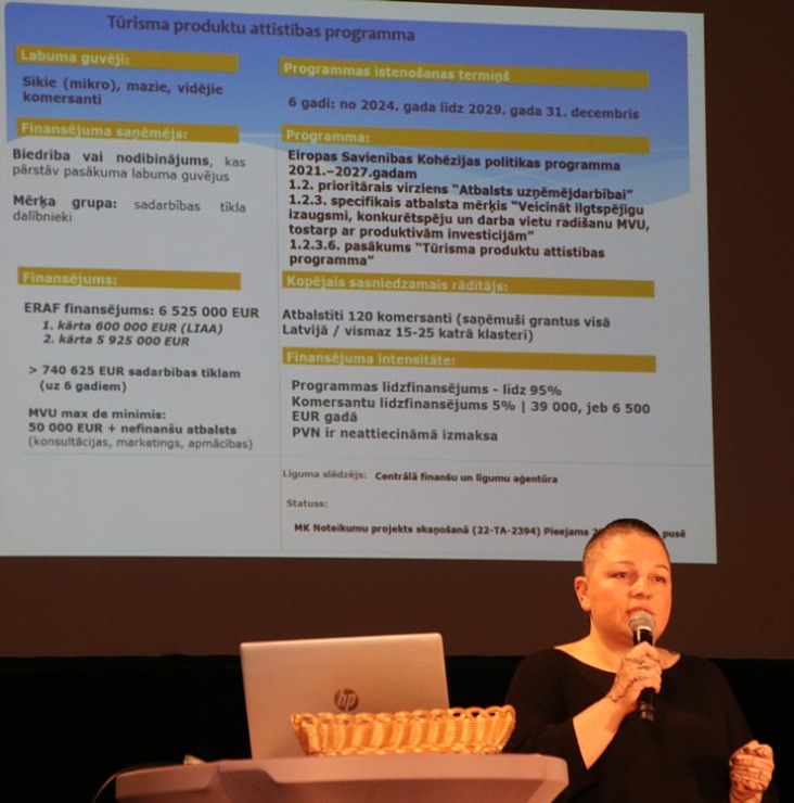 Kurzemes tūrisma konfrence «Bez rāmjiem» pulcē profesionāļus Talsos 335617