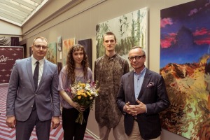 «Grand Poet by Semarah Hotels» uzņem mākslinieces Alises Builevicas izstādi «Klejotājs». Foto: Lauma Kalniņa 7