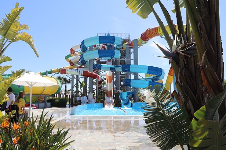 Travelnews.lv iepazīst ļoti skaistu Ziemeļkipras viesnīcu «Limak Cyprus Deluxe Hotel». Sadarbībā ar Puzzle Travel Travelnews.lv iepazīst ļoti skaistu Ziemeļkipras viesnīcu «Limak Cyprus Deluxe Hotel». Sadarbībā ar Puzzle Travel 337259