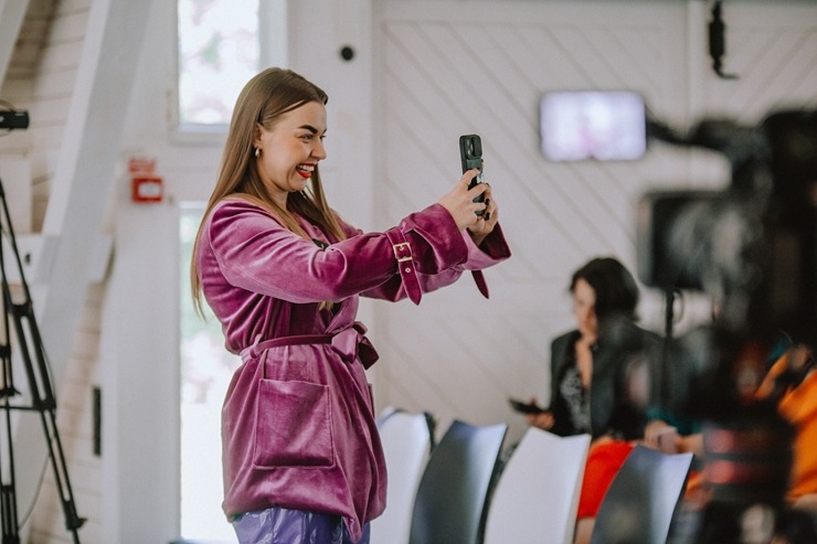 Lūznavas muižā pulcējas Latgales tūrisma profesionāļi uz semināru «Esi i dori». Foto: Dagnija Bernāne Lūznavas muižā pulcējas Latgales tūrisma profesionāļi uz semināru «Esi i dori». Foto: Dagnija Bernāne 337352