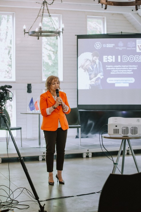 Lūznavas muižā pulcējas Latgales tūrisma profesionāļi uz semināru «Esi i dori». Foto: Dagnija Bernāne Lūznavas muižā pulcējas Latgales tūrisma profesionāļi uz semināru «Esi i dori». Foto: Dagnija Bernāne 337341