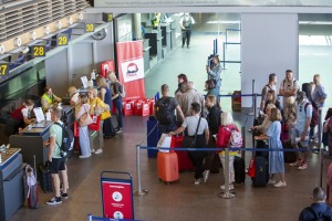 «ITAKA Latvija» sadarbībā ar «Buzz Airlines» uzsāka lidojumus no Rīgas uz Kavalu un Tirānu. Foto: ITAKA Latvija 4