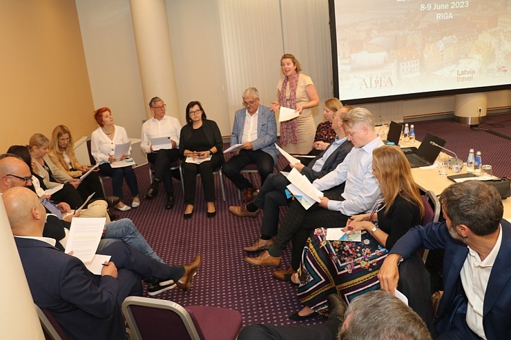 «Radisson Blu Latvija Conference & Spa Hotel» pulcējas Eiropas Tūrisma aģentu un operatoru asociācijas «Radisson Blu Latvija Conference & Spa Hotel» pulcējas Eiropas Tūrisma aģentu un operatoru asociācijas 337608