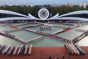 Deju lieluzveduma «Mūžīgais dzinējs» repertuārā iekļautas 33 dejas 15