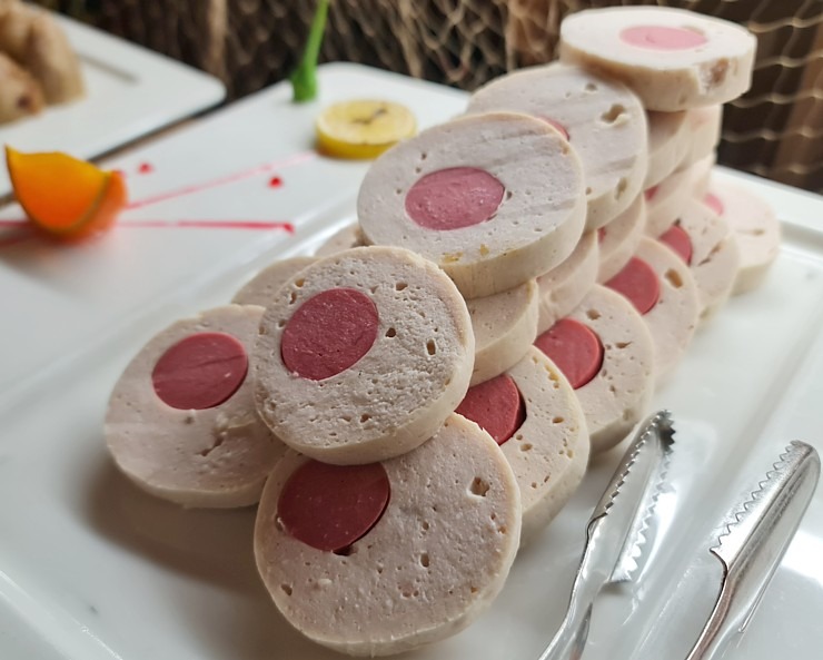 Travelnews.lv iepazīst Ziemeļkipras viesnīcas «Vuni Palace Hotel» ēdienkarti. Sadarbībā ar Puzzle Travel Travelnews.lv iepazīst Ziemeļkipras viesnīcas «Vuni Palace Hotel» ēdienkarti. Sadarbībā ar Puzzle Travel 339785