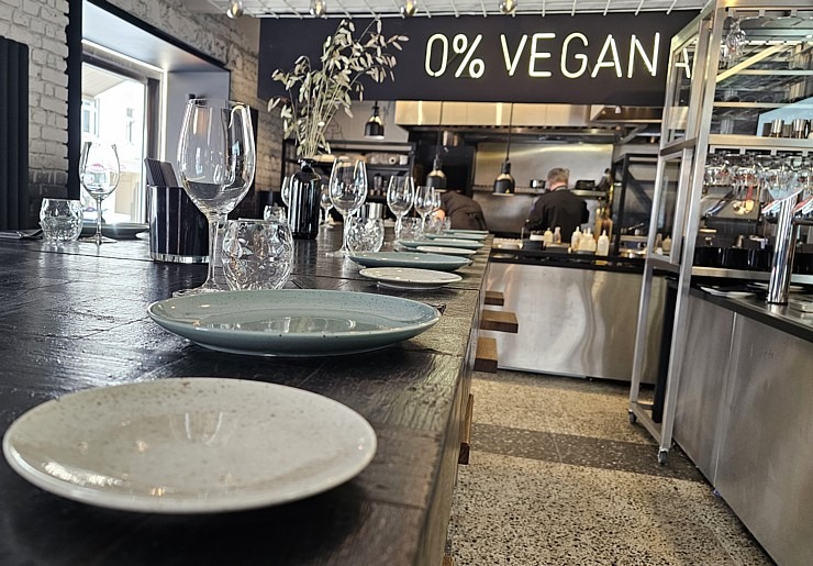 Izbaudām šefpavāra Kaspara Jansona gatavotus steikus Rīgas restorānā «Meat Chef» 340420