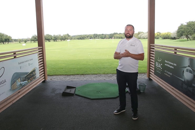 Latvijas tūrisma firmas iepazīst  golfa klubu un viesnīcu «Jurmala Golf Club & Hotel» Piņķos 342023