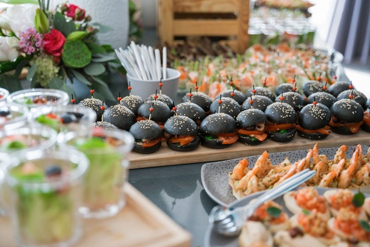 «Hotel Jūrmala SPA» rīko svinīgu kokteiļu pēcpusdienu un viesnīcas prezentāciju. Foto: Artis Veigurs «Hotel Jūrmala SPA» rīko svinīgu kokteiļu pēcpusdienu un viesnīcas prezentāciju. Foto: Artis Veigurs 342065