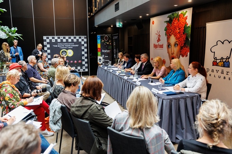 Pārtikas izstāde «Riga Food 2023» aicina medijus viesnīcā «Pullman Riga Old Town» uz preses konferenci. Foto: RigaFood.lv Pārtikas izstāde «Riga Food 2023» aicina medijus viesnīcā «Pullman Riga Old Town» uz preses konferenci. Foto: RigaFood.lv 342125