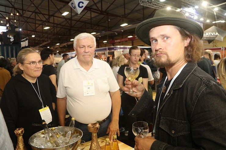 Travelnews.lv izstādē «Riga Food» apmeklē Sidra festivāla apbalvošanas ceremoniju un nodegustē 18 valstu sidrus Travelnews.lv izstādē «Riga Food» apmeklē Sidra festivāla apbalvošanas ceremoniju un nodegustē 18 valstu sidrus 342936