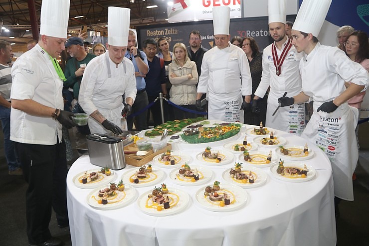 Latvijas talantīgākie šefpavāri sacenšas par tiesībām doties uz «Bocuse dOr» sacensībām 343300