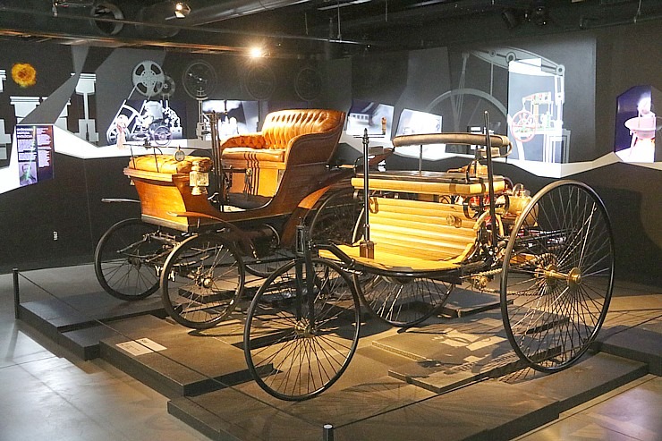 Rīgas Motormuzejs apmeklētājiem piedāvā plašu ieskatu Rietumeiropas un padomju autobūvē 344103