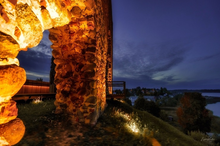 Fotogrāfe Ligita Karvele prezentē Latvijas vecākās pilsētas burvību 344443