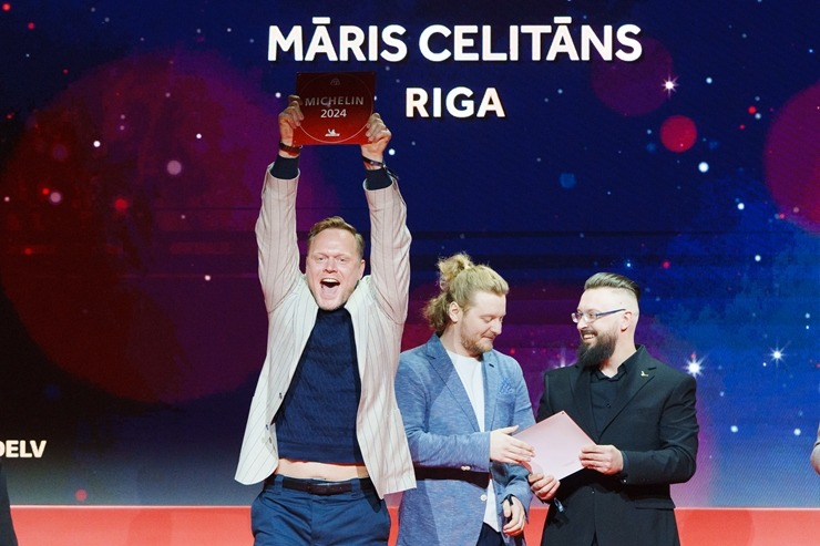 Slavenais gardēžu ceļvedis «Michelin Guide» svinīgā ceremonijā nosaka labākos Latvijas restorānus. Foto: Rojs Maizītis Slavenais gardēžu ceļvedis «Michelin Guide» svinīgā ceremonijā nosaka labākos Latvijas restorānus. Foto: Rojs Maizītis 346784