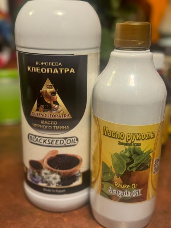 Preces un suvenīri, ko ved tūristi no Ēģiptes. Melna ķimeņu eļļa, rukolas eļļa iekšķīgai lietošanai. Laba imunitātes uzlabošanai, kam problēmas ar ādu 347754
