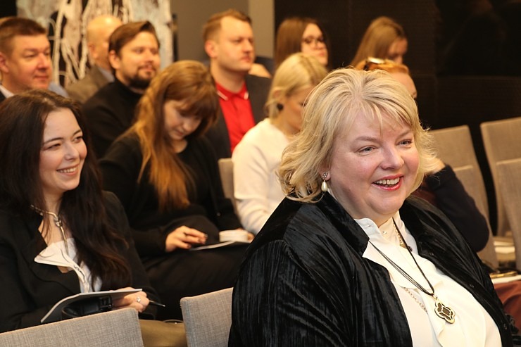 Latvijas Restorānu biedrība tiekas seminārā un Rīgas viesnīcas «Pullman Riga Old Town» pusdienās ar Ekonomikas ministru Viktoru Valaini Latvijas Restorānu biedrība tiekas seminārā un Rīgas viesnīcas «Pullman Riga Old Town» pusdienās ar Ekonomikas ministru Viktoru Valaini 348821