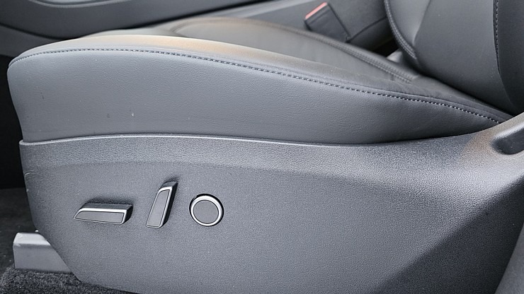 Apceļojam sniegoto Latviju ar auto nomas «Sixt Latvija» spēkratu «Tesla Y Long Range AWD» 349142
