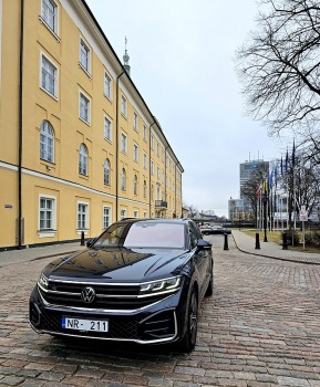 Apceļojam pavasarīgo Latgali ar jauno un 284 zirgspēku jaudīgo «VW Touareg» 36