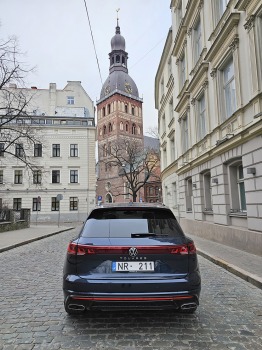 Apceļojam pavasarīgo Latgali ar jauno un 284 zirgspēku jaudīgo «VW Touareg» 37