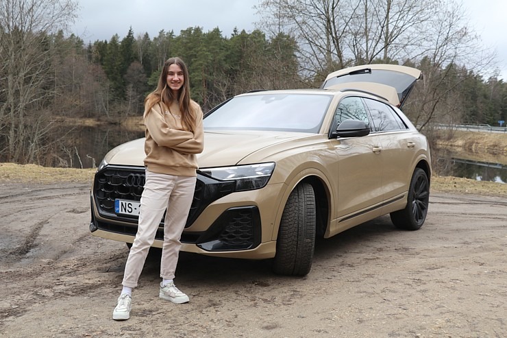 Travelnews.lv apceļo Latviju ar 340 zirgspēku jaudīgo «Audi Q8» 351224