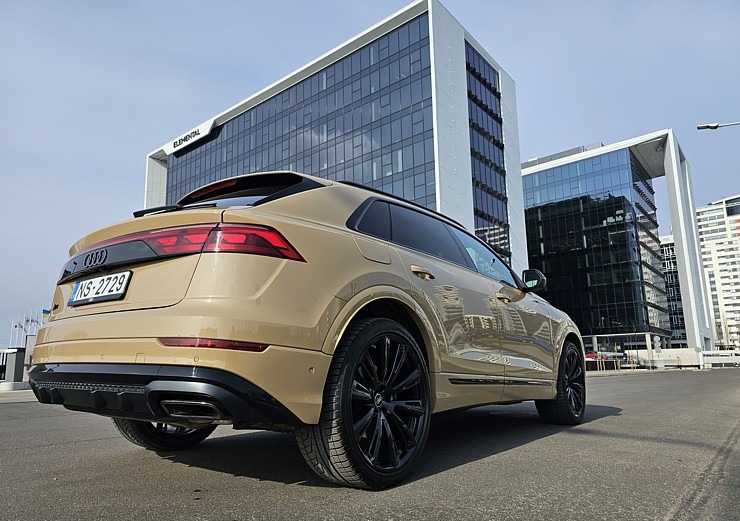 Travelnews.lv apceļo Latviju ar 340 zirgspēku jaudīgo «Audi Q8» 351202