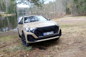 Travelnews.lv apceļo Latviju ar 340 zirgspēku jaudīgo «Audi Q8» 17