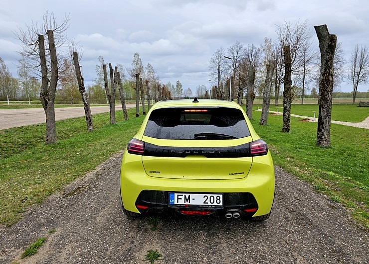 Ar jauno un ekonomisko «Peugeot 208 1.2 Hybrid» apceļojam Latgali un Sēliju. Sadarbībā ar Autobassadone.lv 352196