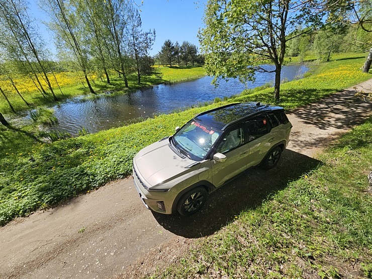 Travelnews.lv sadarbībā ar «Gada Auto» veic dienas testu ar 13 dažādiem spēkratiem 353571