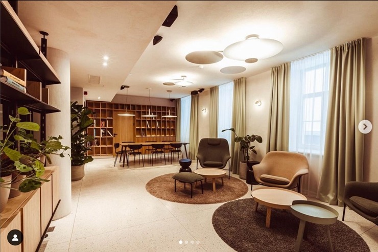 Šodien svinīgi atklās rekonstruēto viesnīcu «Konventa sēta Hotel» Vecrīgā. Foto: konventaseta.keystonecollection.com 353869