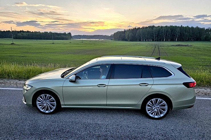 Travelnews.lv apceļo Latviju ar jauno un 150 zirgspēku jaudīgo «Škoda Superb Combi L&K» 354941